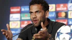 Mercato - Barcelone : La confidence de Dani Alves sur son départ du Barça… 