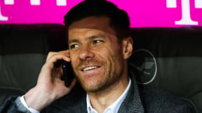 Real Madrid : Xabi Alonso s’enflamme pour Zinedine Zidane !