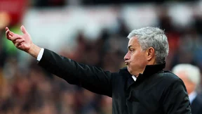 Mercato - Manchester United : Mourinho aurait pris position en interne pour l’un de ses cadres