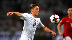 Mercato - Barcelone : Le Barça songerait à Mesut Özil pour oublier Philippe Coutinho !