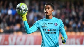 Mercato - Barcelone : Un nouveau prétendant en course pour Alban Lafont ?