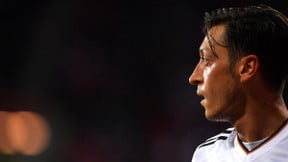 Mercato - Barcelone : Mesut Özil trop gourmand pour le Barça ?