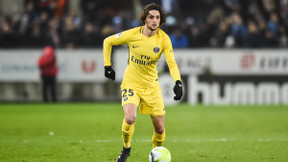 Mercato - PSG : Un ancien flop de Laurent Blanc évoque l’avenir de Rabiot !