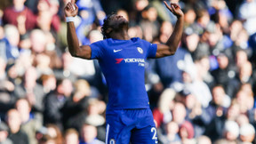 Mercato - Chelsea : Conte évoque le cas Batshuayi !