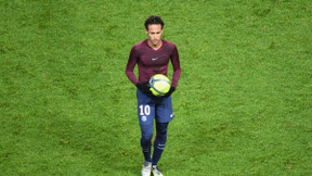 PSG - Polémique : Cavani, penalty… Unai Emery réagit aux sifflets contre Neymar !