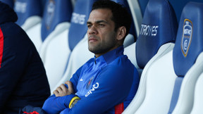 Mercato - PSG : Dani Alves fait une incroyable confidence sur son salaire !