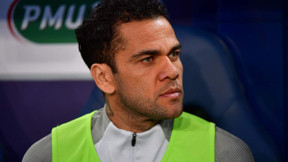 PSG - Malaise : Le calvaire de Dani Alves encore plus long que prévu ?