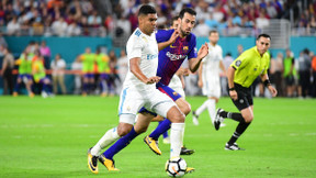 Real Madrid : Casemiro s'enflamme pour un cadre du FC Barcelone !