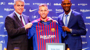 Mercato - Barcelone : Arthur revient sur son «rêve» après son arrivée au Barça !