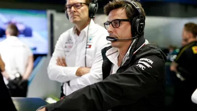Formule 1 : Le patron de Mercedes met la pression sur Hamilton et Bottas !