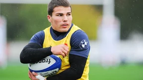 Rugby - XV de France : Antoine Dupont se livre sur son statut chez les Bleus !