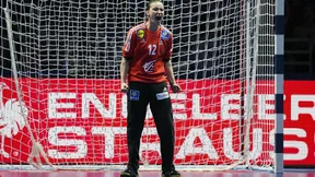 Handball - Euro 2018 : Royale, Amandine Leynaud #FemmeDeTalent de France - Monténégro