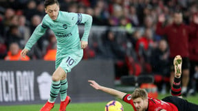 Mercato - Arsenal : Unai Emery envoie un message fort à Mesut Özil !