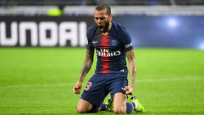 Mercato - PSG : Dani Alvès aurait recalé un club cet hiver !