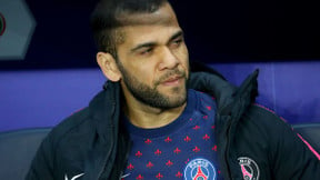 Mercato - Barcelone : Simeone toujours en embuscade pour Dani Alves !