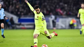 Mercato - PSG : Dani Alves prendrait bien une star du FC Barcelone !