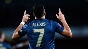 Mercato - Manchester United : Un cador européen prêt à fondre sur Alexis Sanchez ?