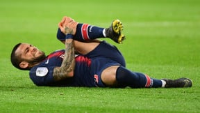 PSG - Malaise : Gros coup dur pour Dani Alvès après Neymar ?