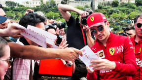 Formule 1 : Le patron de Ferrari voit les choses en grand pour Leclerc !