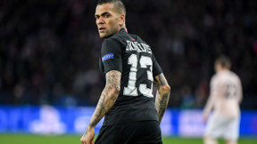 Mercato - PSG : Alves lâche un indice sur son avenir !