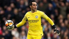 Mercato - PSG : Ce proche de Claudio Bravo qui ouvre la porte au PSG !