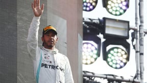 Formule 1 : Hamilton finalement parti pour rester chez Mercedes ?