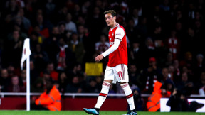 Mercato - Arsenal : David Beckham pourrait relancer Mesut Ozil !