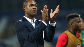 Mercato - Barcelone : Kluivert pousse deux joueurs au départ !