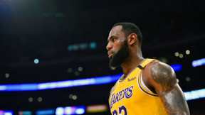 Basket - NBA : LeBron James jure fidélité aux Los Angeles Lakers !