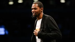 Basket - NBA : Kevin Durant vole au secours de Kyrie Irving !