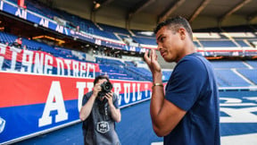 Mercato - PSG : Thiago Silva en rajoute une couche sur son départ !