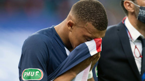 PSG - Malaise : Ménès s'en prend à Perrin après la blessure de Mbappé !