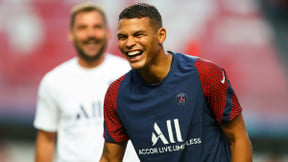 Mercato - PSG : Un retour en Serie A envisagé pour Thiago Silva ? La réponse de son agent !