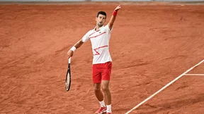 Tennis : Novak Djokovic s'enflamme pour ses débuts à Roland-Garros