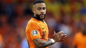 Mercato - Barcelone : Le Barça s'enflamme déjà pour Memphis Depay !