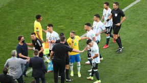 Étranger : Lionel Scaloni revient sur l’arrêt du match Brésil-Argentine