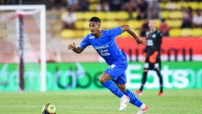 Mercato - OM : Un proche de Saliba lâche un énorme indice sur son avenir !