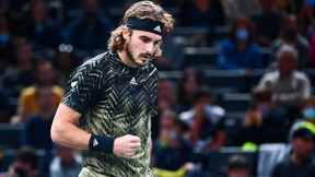 Tennis : Tsitsipas se sert de Federer pour encenser Djokovic !