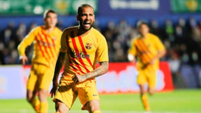 Mercato - Barcelone : Dani Alves s’enflamme pour son grand retour !