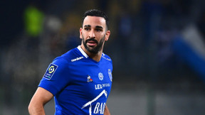 Mercato : Adil Rami lâche un indice sur son avenir !