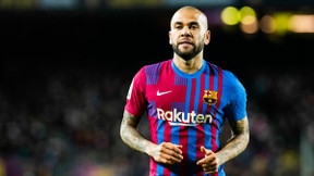 Mercato - Barcelone : Dani Alves en rajoute une couche pour son avenir !