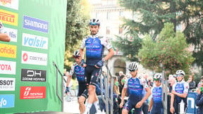 Alaphilippe est poussé vers la sortie