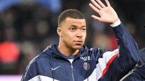 Mbappé se présente avec le PSG, il tremble