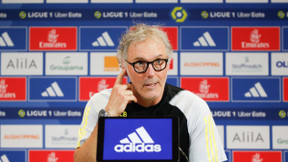 Le PSG vise un crack, Laurent Blanc répond par un coup de gueule