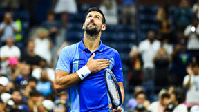 Tennis : Le clan Federer avertit Djokovic