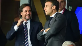 Coupe du monde de rugby : Macron se fait chambrer, le vestiaire adore