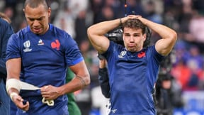 XV de France : Antoine Dupont sait comment se consoler !