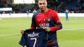 Il signe au PSG et interpelle Mbappé