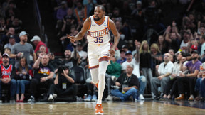 Kevin Durant continue d’écrire l’histoire de la NBA