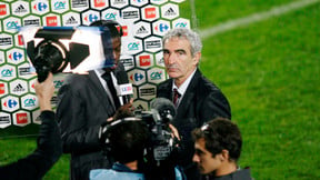 «Tu étais ingérable» : Raymond Domenech a tout balancé dans la presse sur un célèbre champion du Monde 98